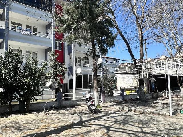 Tamer'den Altınkumda 3+1 Ayrı Mutfak Arakat Ön Cephe Daire