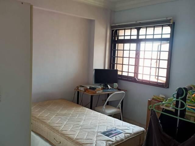 TAMPINES COMMON ROOM FOR 2 MALES