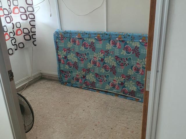 TAMPINES WEST MRT DT31 SMALL PARTITIONED ROOM