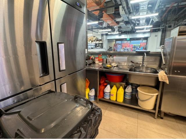 TAMPINES CENTRAL 1 Food & Beverage For Rent, $7,400617 sqft $11.99 psf
