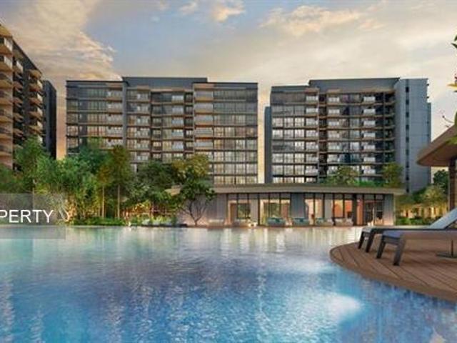 Tampines North Drive 1 D18, Condominium