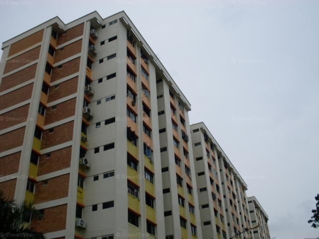Tampines Street 12 Tampines, HDB 4 Rooms