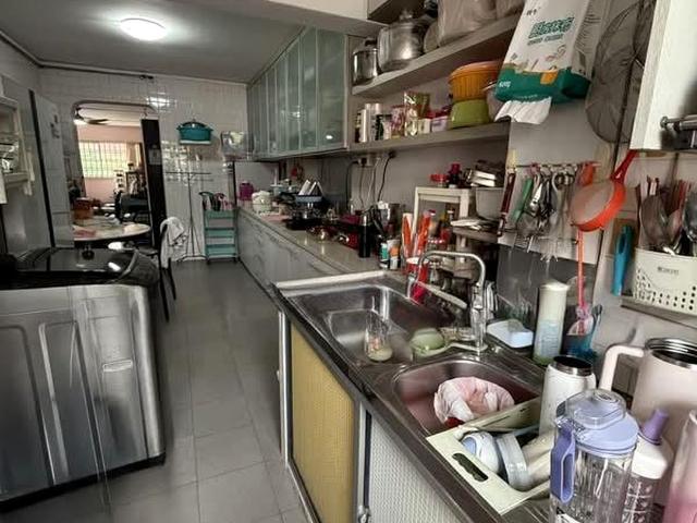 Tampines Street 21 Tampines, HDB 4 Rooms