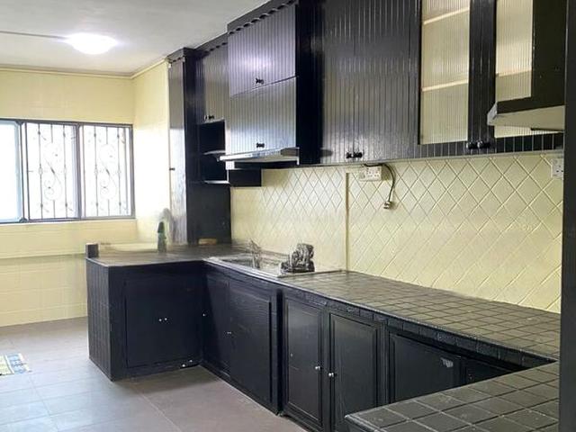 Tampines Street 22 Tampines, HDB 5 Rooms