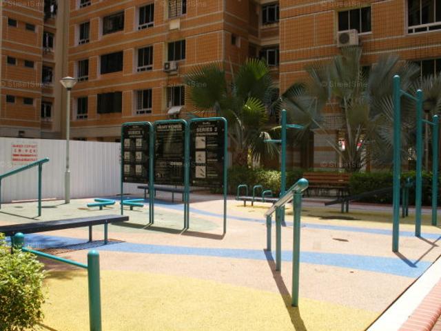 Tampines Street 24 Tampines, HDB 5 Rooms
