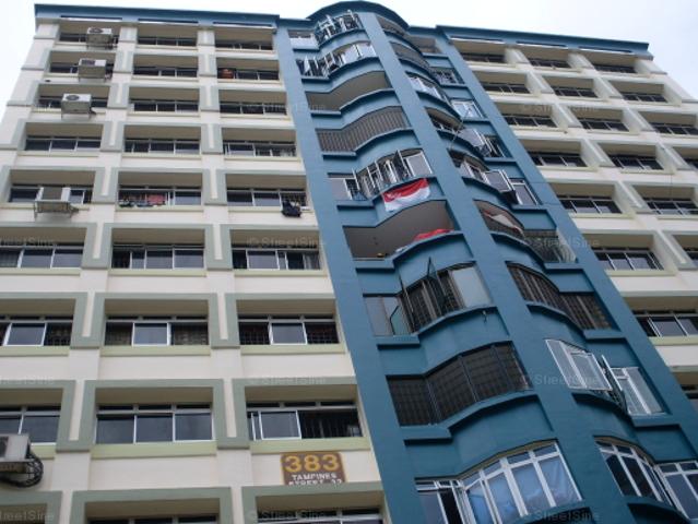 Tampines Street 32 Tampines, HDB 5 Rooms