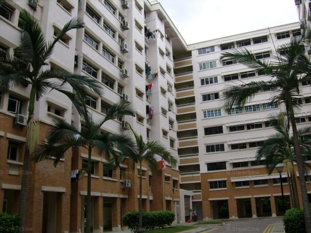 Tampines Street 33 Tampines, HDB 4 Rooms