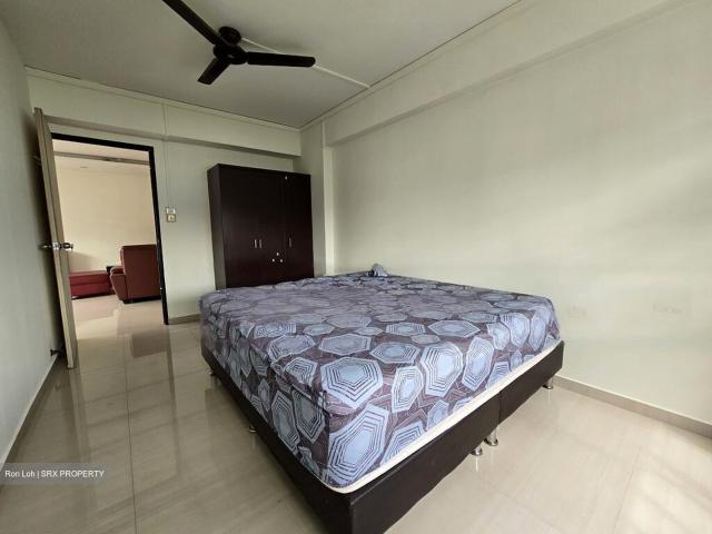 Tampines Street 33 Tampines, HDB 5 Rooms