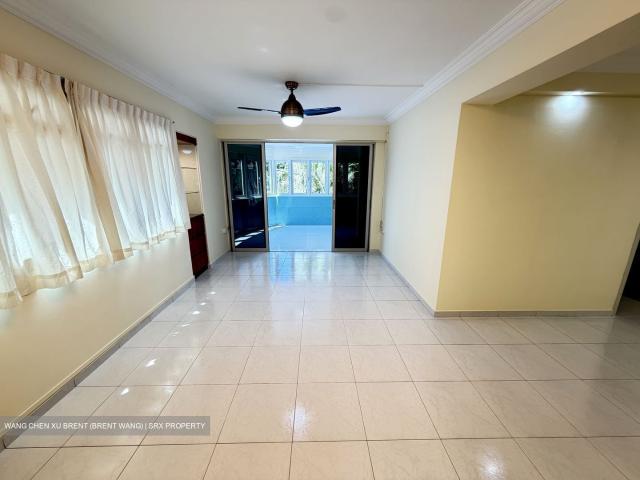 Tampines Street 34 Tampines, HDB 5 Rooms