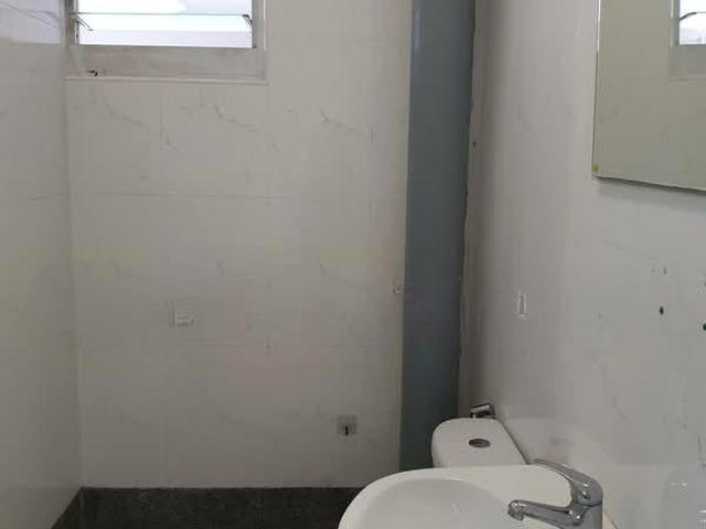 Tampines Street 42 Tampines, HDB 2 Rooms