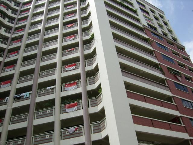 Tampines Street 71 Tampines, HDB 4 Rooms