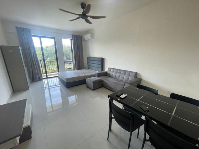 Tampoi Central Park Studio For Rent