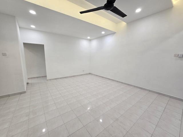 Tampoi Bandar Baru Uda Jalan Padi Mahsuri Renovated Double Storey