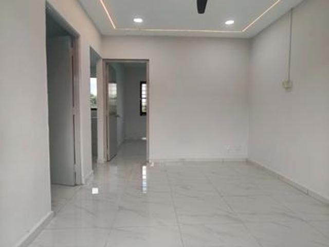 Tampoi Flat Taman Cempaka Full Loan Renovated Urusan Pantas