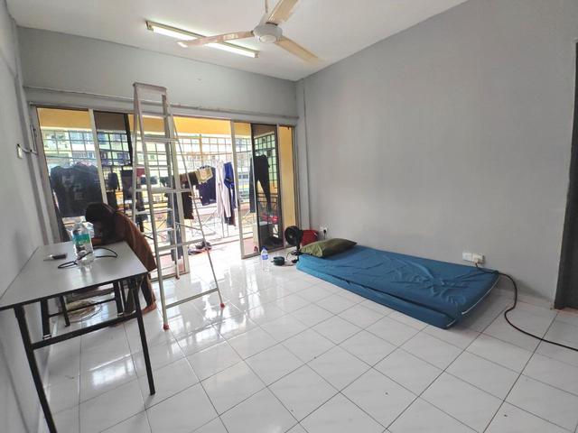 Tampoi Indah Lily Jasmine Apartment for Sale
