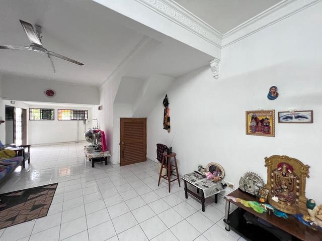Tampoi Jalan Titiwangsa Townhouse Ground Floor Full Loan