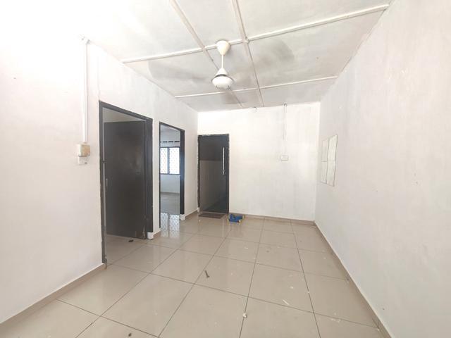 Tampoi Taman Dahlia jalan dahlia 1 tingkat low cost utk dijual
