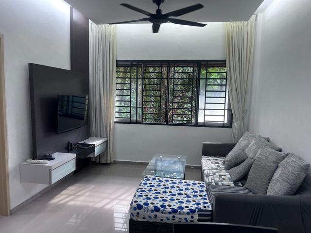 Tampoi utama flat level 1 fully furniture for sales FULL LOAN