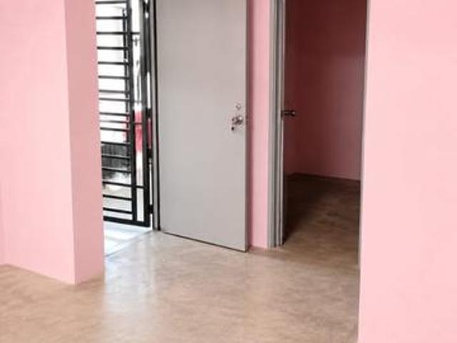 Tampoi Utama Medium Low Cost Flat Full Loan Tingkat 3