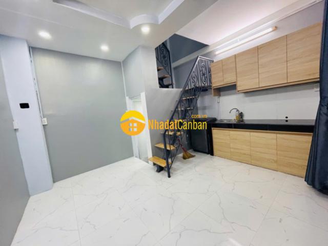 Tân phú, thạch lam, 3 tầng, 4x5, hẻm 3m, giá 2.45 tỷ