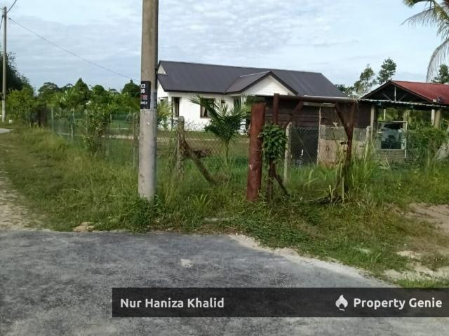 Tanah Tepi Sungai Lenggeng Negeri Sembilan