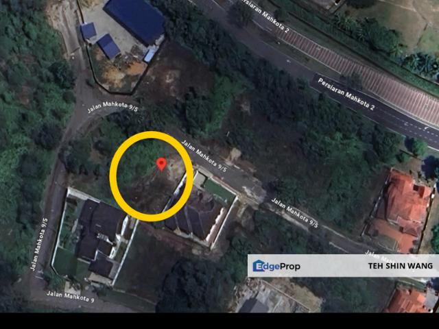 Tanah banglo Seksyen 9 Bandar Bukit Mahkota Bangi ada jiran rumah dah