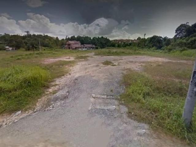 Tanah Lot Banglo Mampu Milik Untuk Dijual Dengan Geran Individu & Status Bangunan