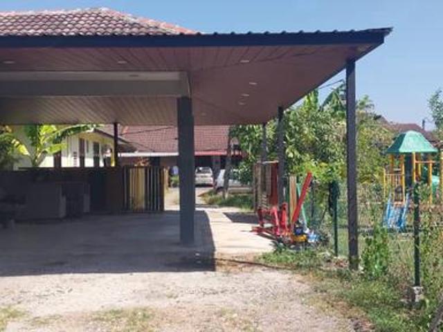 TANAH LUAS Open Facing Taman Sungai Jagung