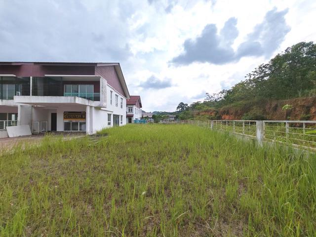 Tanah Luas Corner Lot Semi D 2 Sty House Taman Jenderam Damai Dengkil