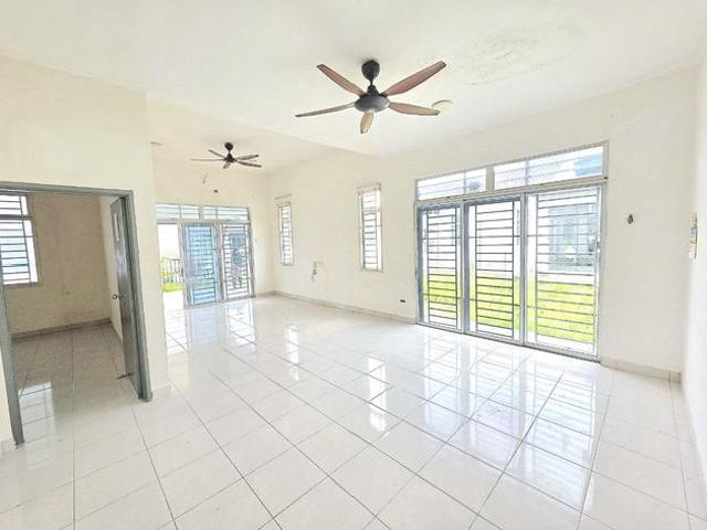 TANAH LUAS SEMI D Single Storey Taman Sri Kandi Telok Panglima Garang