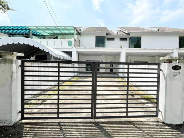 Tanah Luas Teres 2 Tingkat Taman Geliga Sempadan Chukai