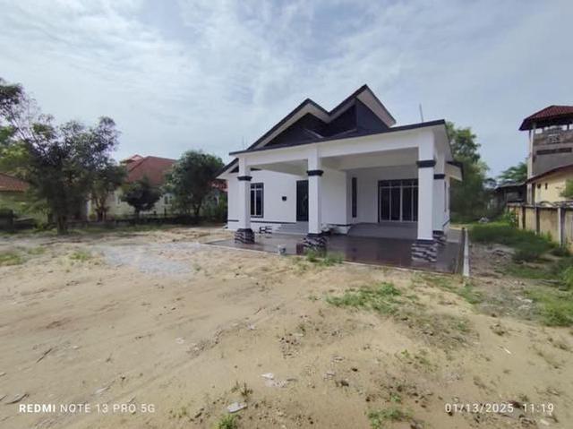 Tanah Luas 10925 Bungalow Setingkat Limbongan Bukit Keluang Besut