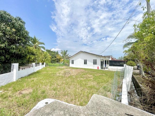 TANAH LUASBooking 1k 1 Storey Corner Lot Taman Seri Bayu Sepang
