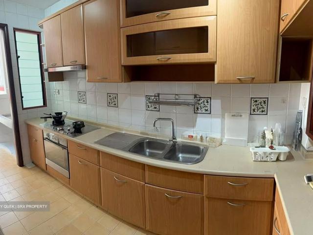 Tanah Merah Green D16, Terrace