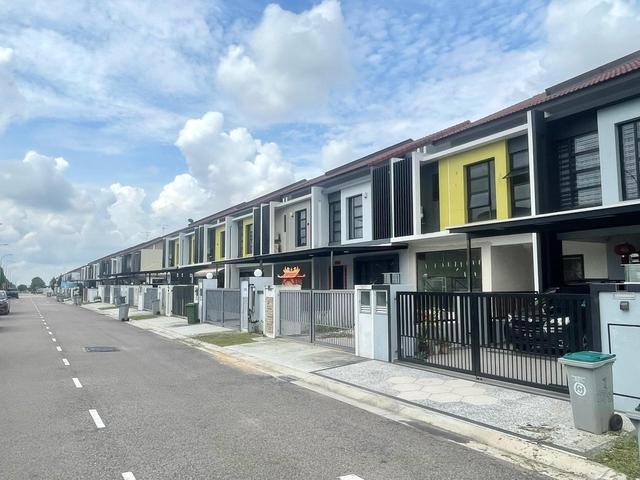 Tanan Desa Tebrau Double Storey Full loan