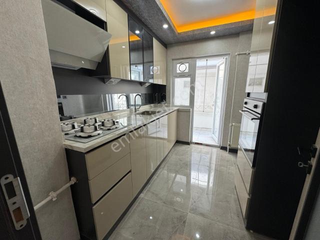 Tandoğan Mah. Satılık 3+1 Full Yapılı Ön Cephe Yüksek Giriş
