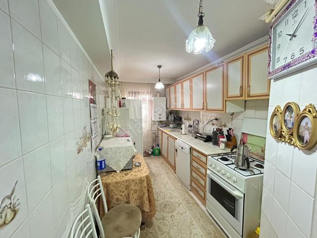 Taner'den Sokullu Caddesinde 3+1 Katta Salon Bağımsız 3 Cepheli K.garajlı
