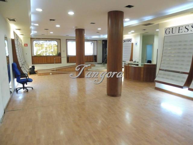 Tangora inmobiliaria vende fantástico local en el corazón de Bilbao