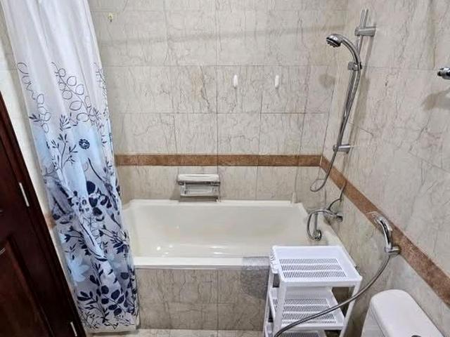 Tanglin Regency D10, Condominium