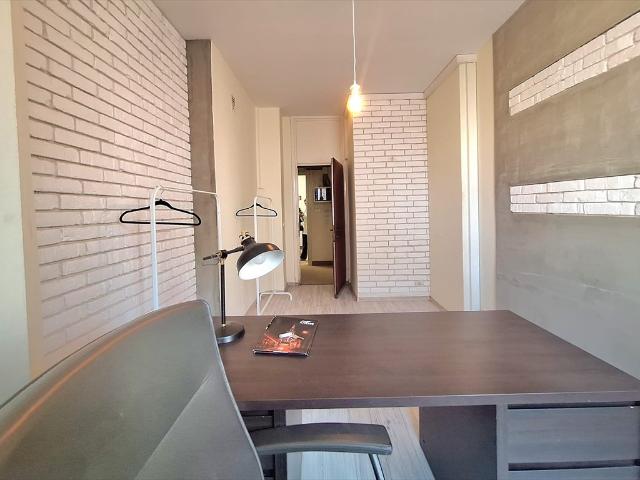 Tanie biuro 16 m2 w Centrum Warszawy, umeblowane