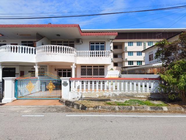 Tanjung Agas double storey semi D beside Manipal University