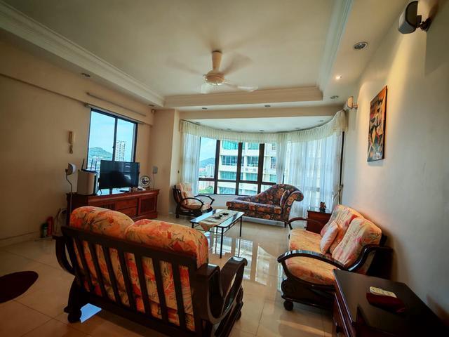 Tanjung Bungah unit for RENT Move in immediately Big unit n low pric