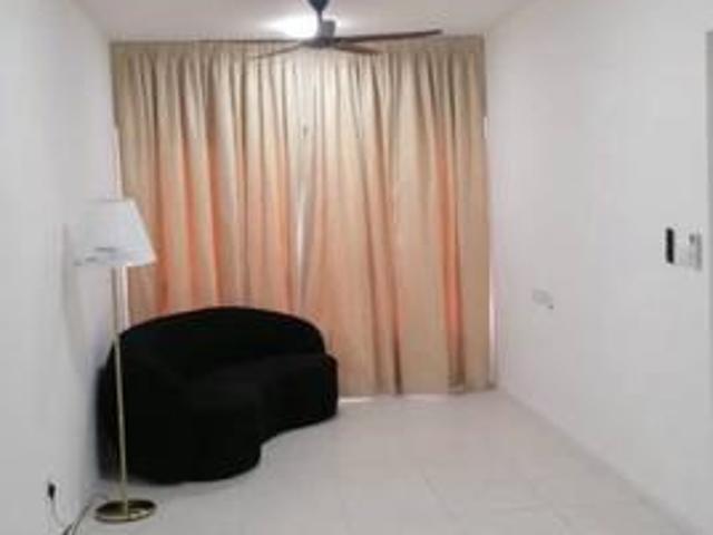 Tanjung Bungah unit for RENT Move in immediately Good condition