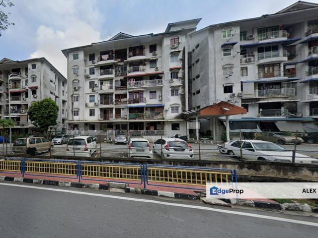 Tanjung Court