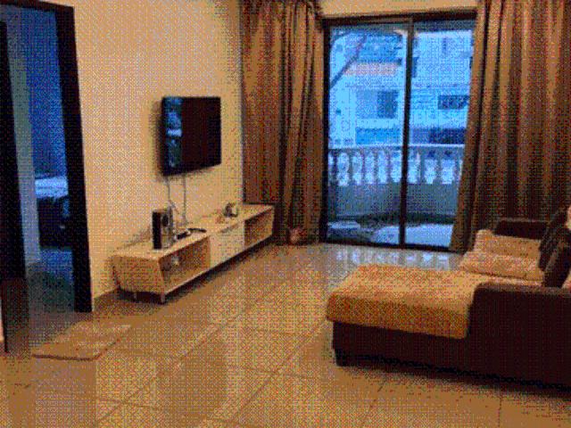 Tanjung Tiara Apartment