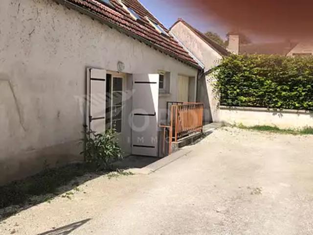 Tanlay 89430 Location appartement 4 pièces t4 terrasse cave