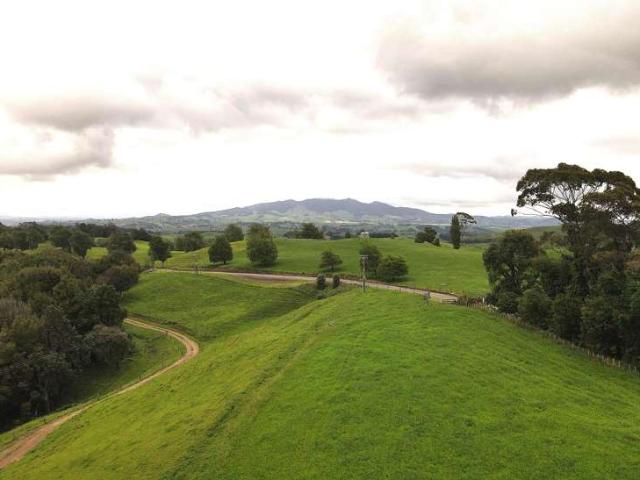 Taotaoroa Road, Karapiro, Waipa