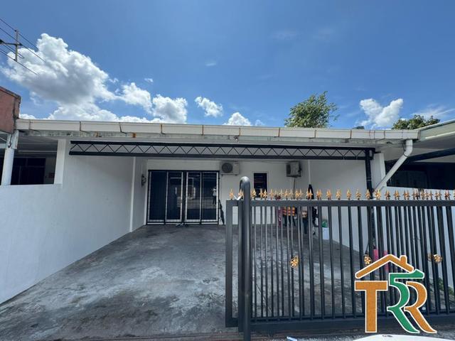 Tabuan Laru Fully renovated Single Storey Intermediate
