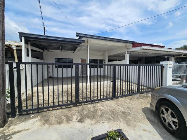 Tabuan Laru Single Storey House For Rent near Tabuan Jaya Stutong