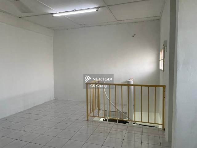 Tabuan Laru Single Storey Intermediate